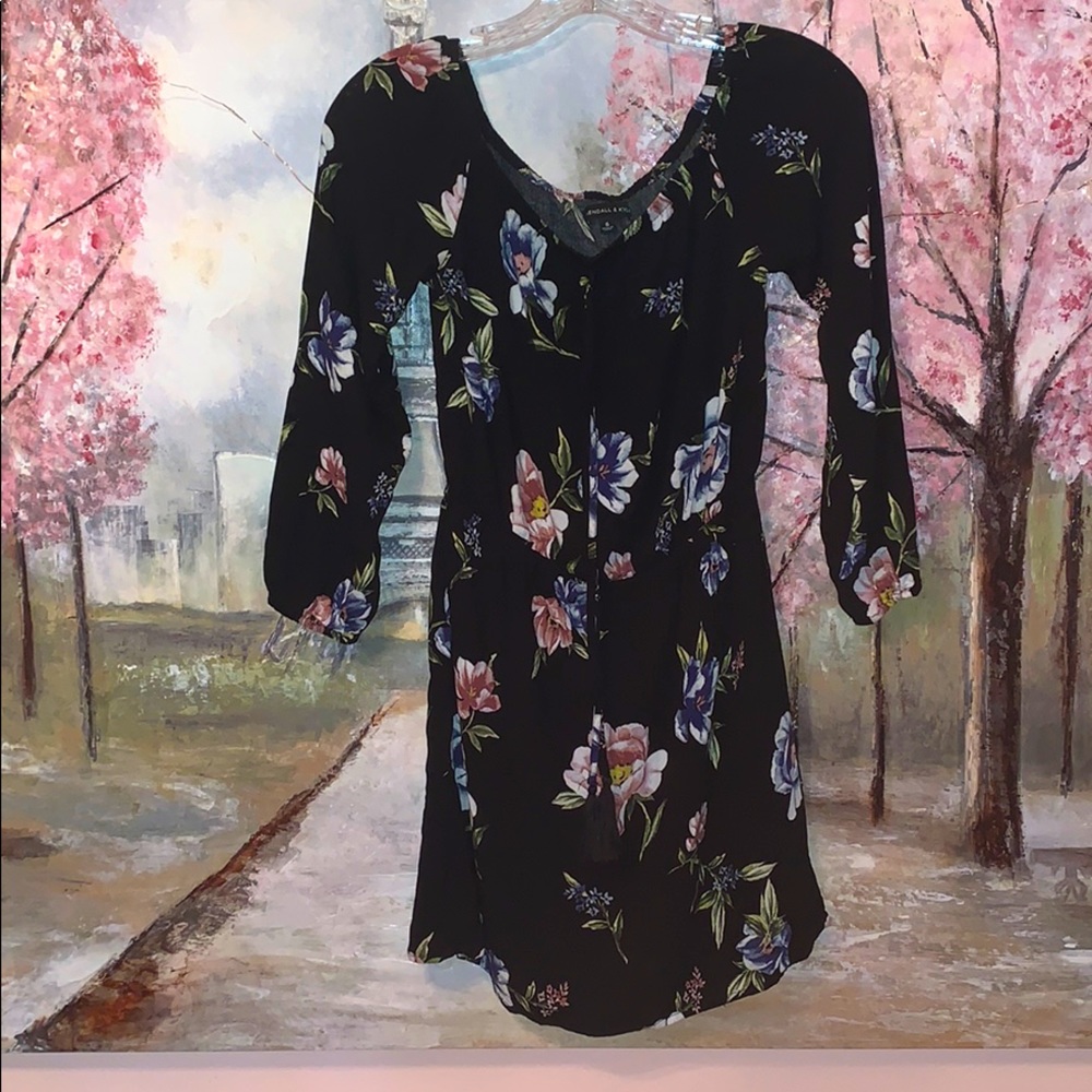 Kendall & Kylie black w blue & pink floral dress sz Small EUC